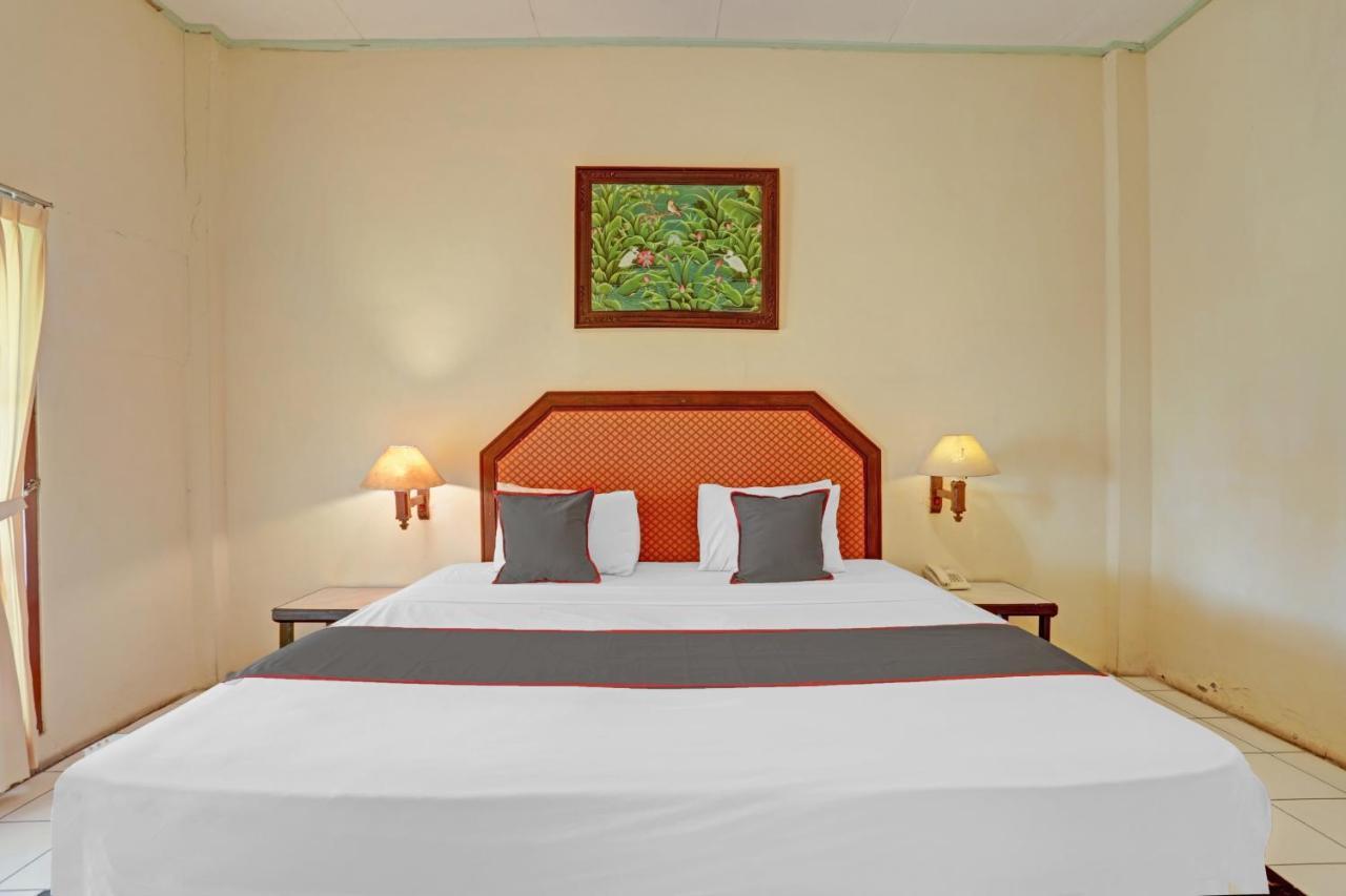 Collection O 90805 Aditya Beach Resort And Spa Lovina  Exterior photo